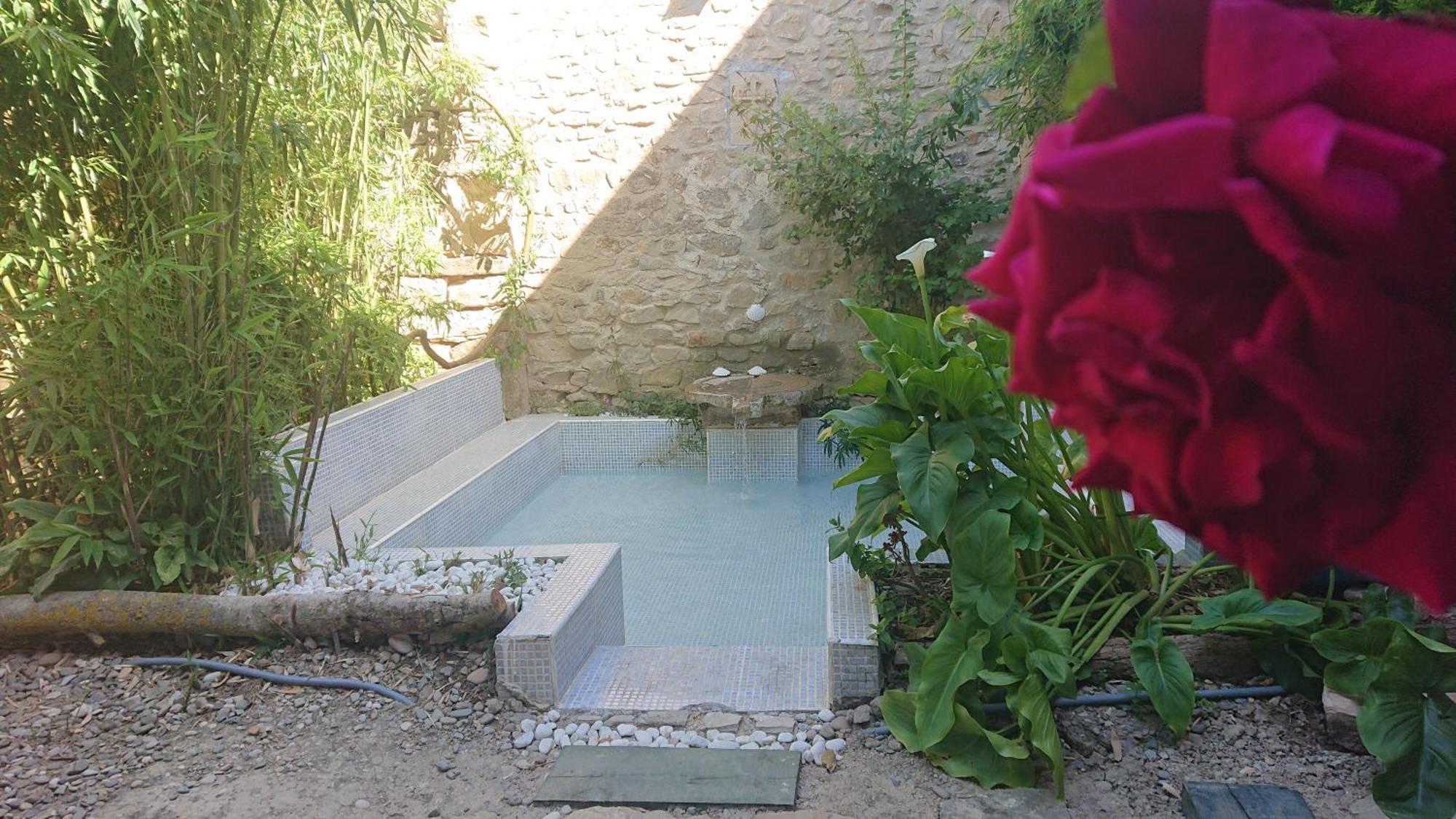 Albergue Sansol - El Oasis Del Camino Frances Exterior photo
